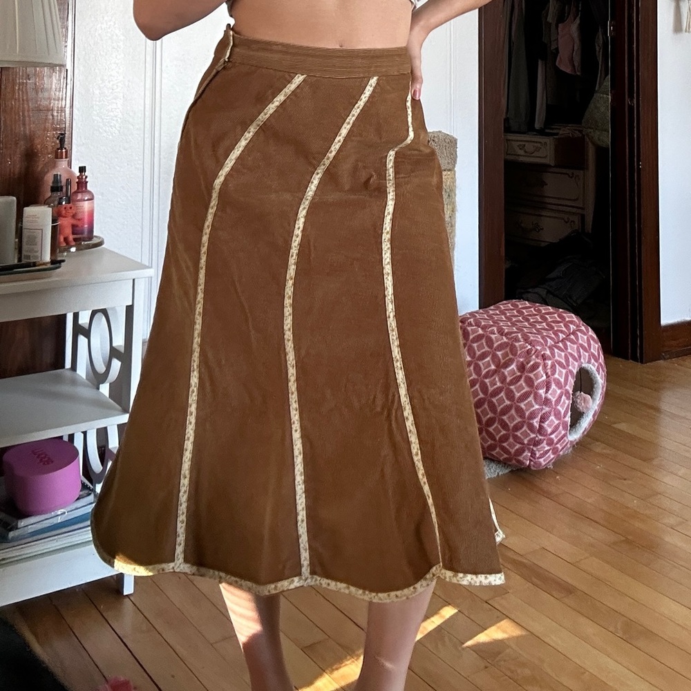 Corduroy tan midi skirt floral detail